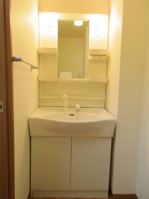 牧之原市勝俣マンション 洗面