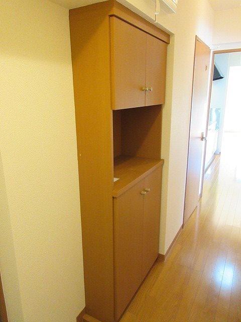 牧之原市勝俣マンション 収納