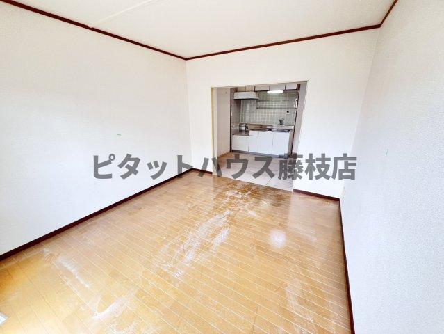焼津市西小川マンション リビング