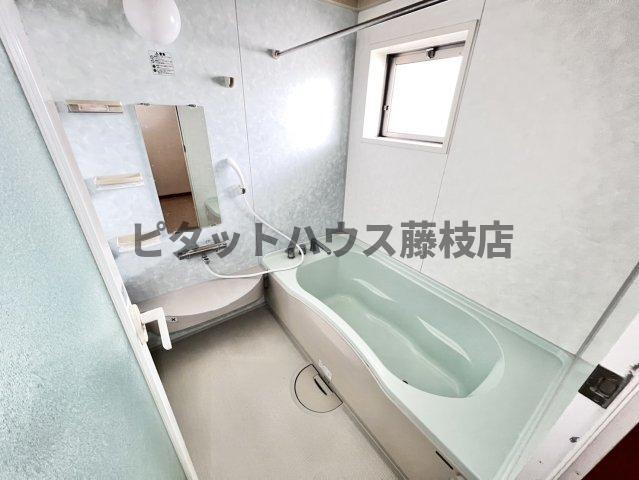焼津市小土アパート バス／シャワー