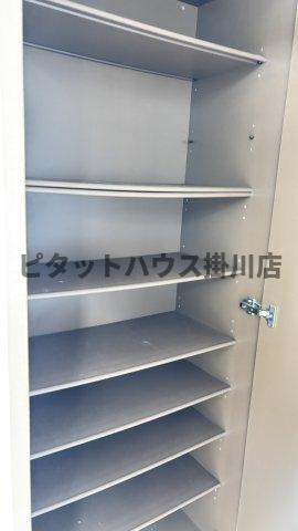 掛川市長谷アパート 収納