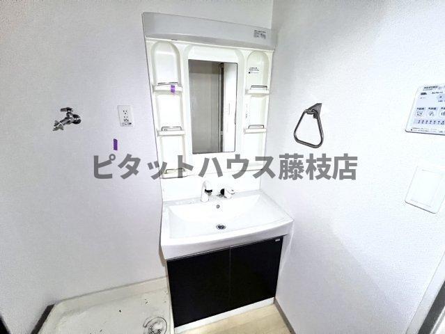 焼津市小土アパート 洗面