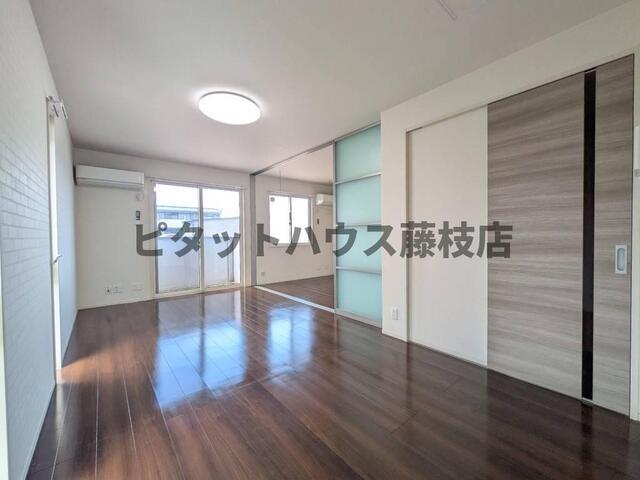 藤枝市小石川町アパート リビング