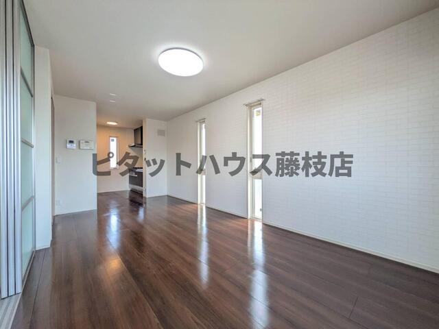 藤枝市小石川町アパート リビング