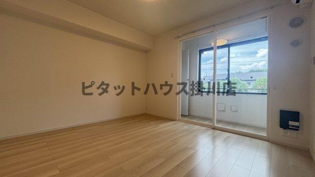 掛川市北門アパート リビング