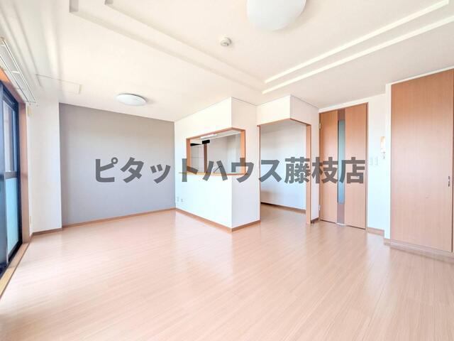 藤枝市水守マンション リビング
