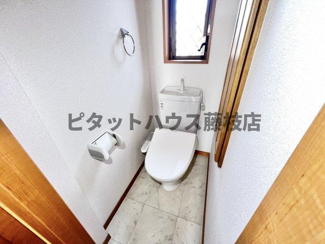 焼津市三右衛門新田アパート トイレ