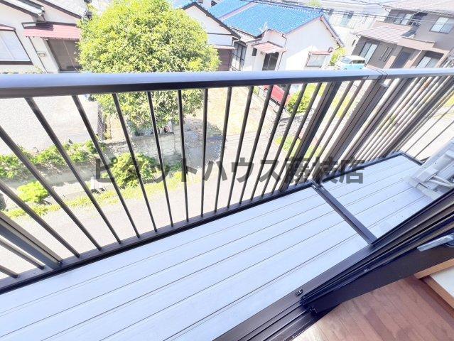 焼津市三右衛門新田アパート バルコニー