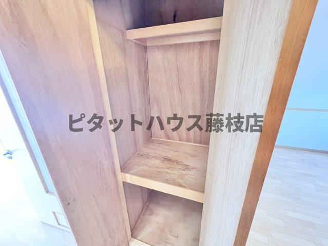 焼津市石津マンション 収納