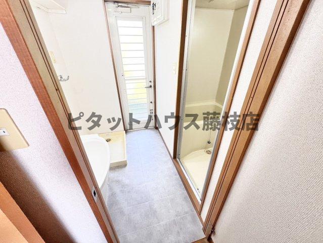 焼津市石津テラスハウス 室内
