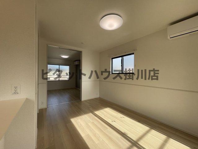 磐田市国府台アパート トイレ