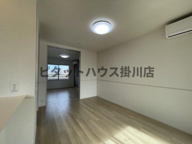 磐田市国府台アパート トイレ