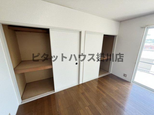 掛川市宮脇アパート 収納