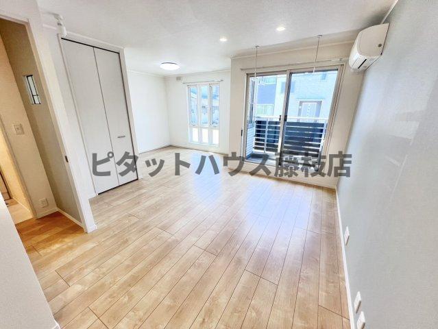 焼津市柳新屋アパート リビング