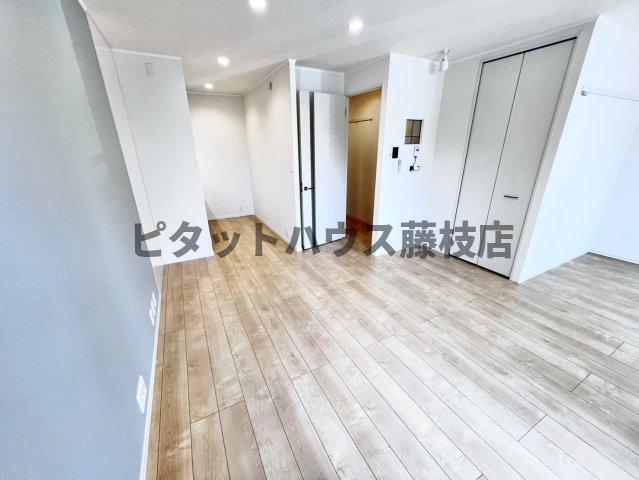 焼津市柳新屋アパート リビング
