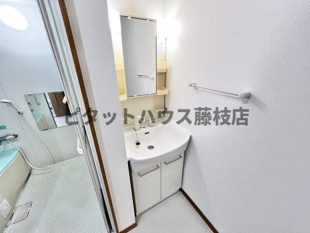 焼津市小土マンション 洗面