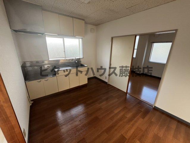 藤枝市水守アパート リビング