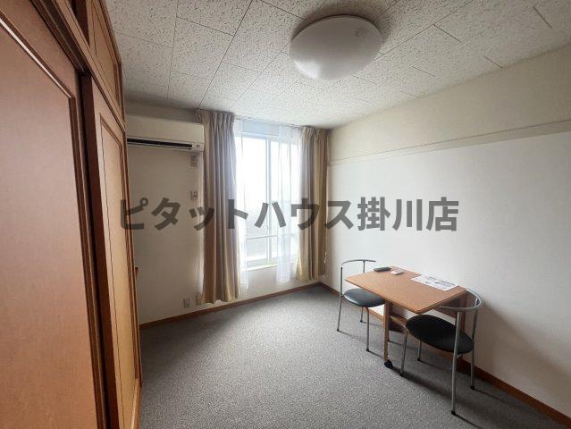 袋井市延久アパート リビング