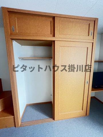 袋井市延久アパート 収納