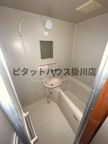 袋井市浅名アパート バス／シャワー