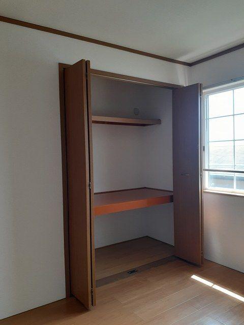 袋井市湊アパート 収納