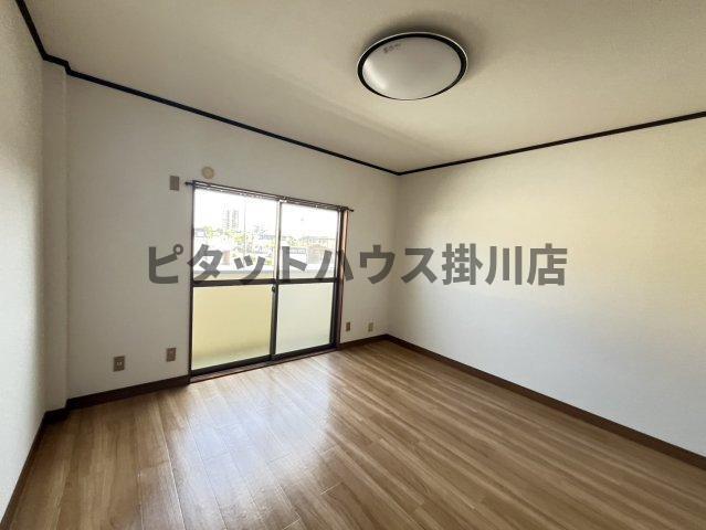 袋井市方丈アパート リビング