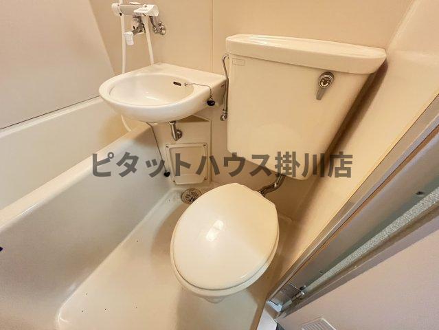 袋井市方丈アパート トイレ