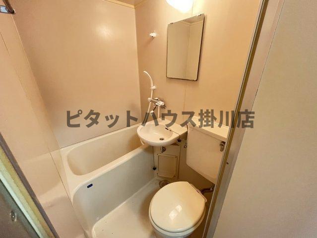 袋井市方丈アパート バス／シャワー