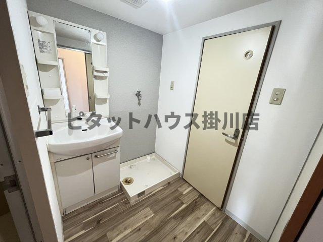掛川市緑ケ丘アパート 洗面