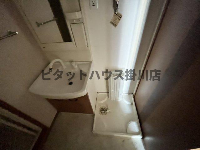 袋井市上山梨アパート 室内