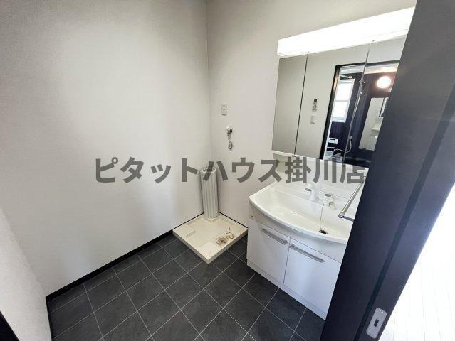 袋井市上山梨テラスハウス 洗面