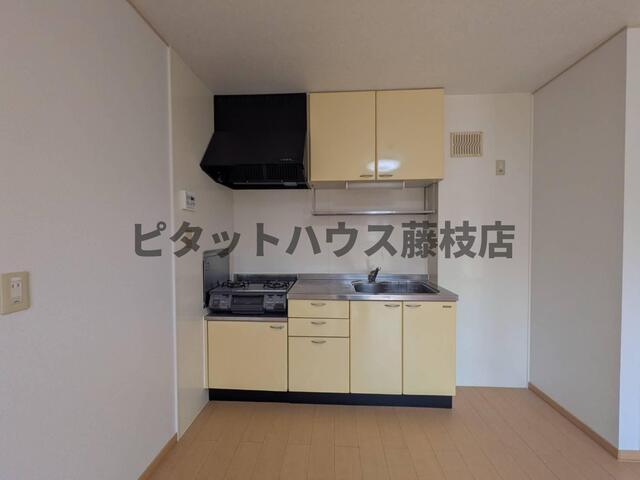 藤枝市高岡アパート キッチン
