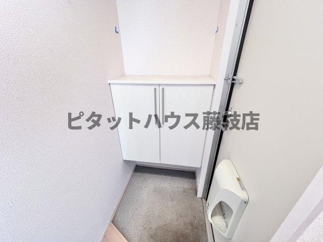 焼津市大村アパート 収納