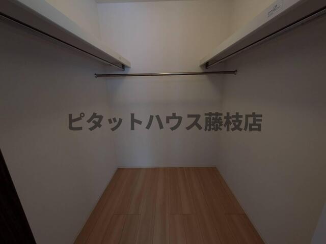 藤枝市南駿河台アパート 収納
