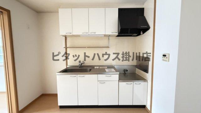 菊川市加茂アパート キッチン