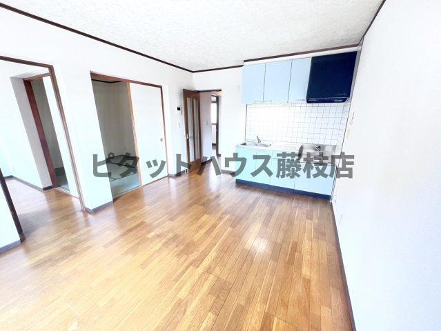 焼津市柳新屋マンション リビング