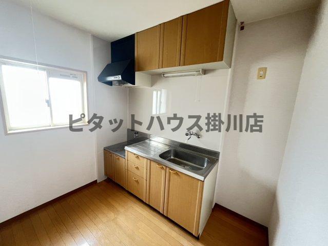 磐田市中泉マンション キッチン