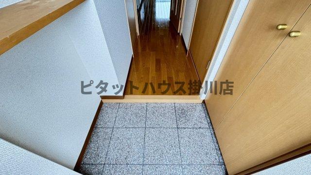 袋井市愛野南マンション 玄関