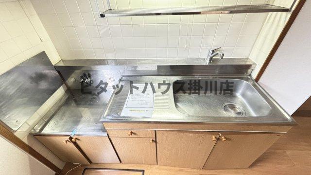 掛川市大池アパート キッチン