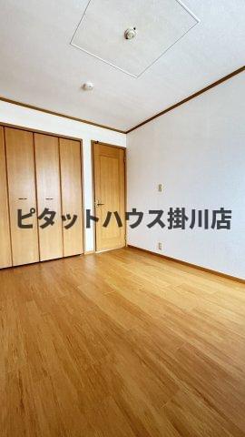 掛川市杉谷南アパート リビング