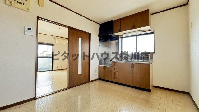 掛川市下垂木アパート リビング