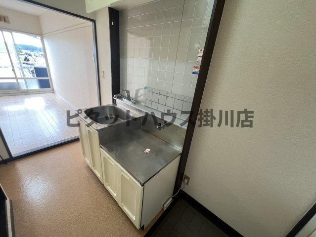 袋井市国本アパート キッチン