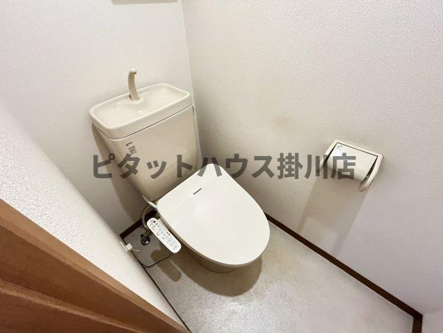 袋井市川井アパート トイレ