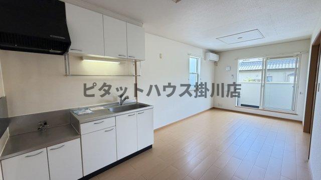 袋井市豊沢アパート リビング
