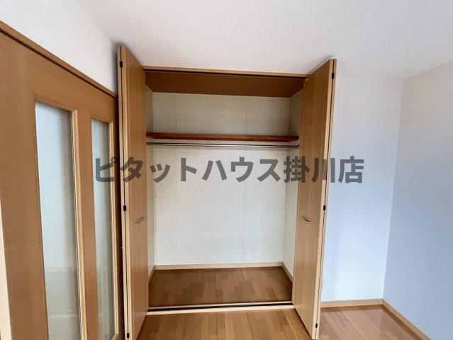 袋井市春岡アパート 収納