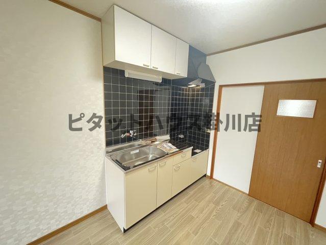 袋井市高尾アパート キッチン