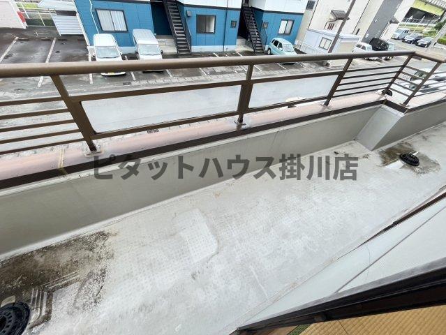 袋井市堀越アパート バルコニー