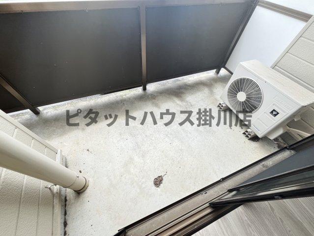 袋井市高尾アパート バルコニー