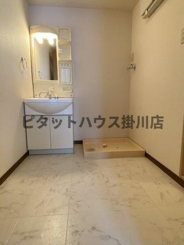 掛川市下垂木マンション 室内
