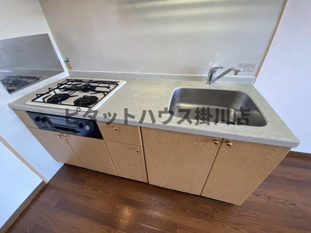掛川市下垂木マンション キッチン